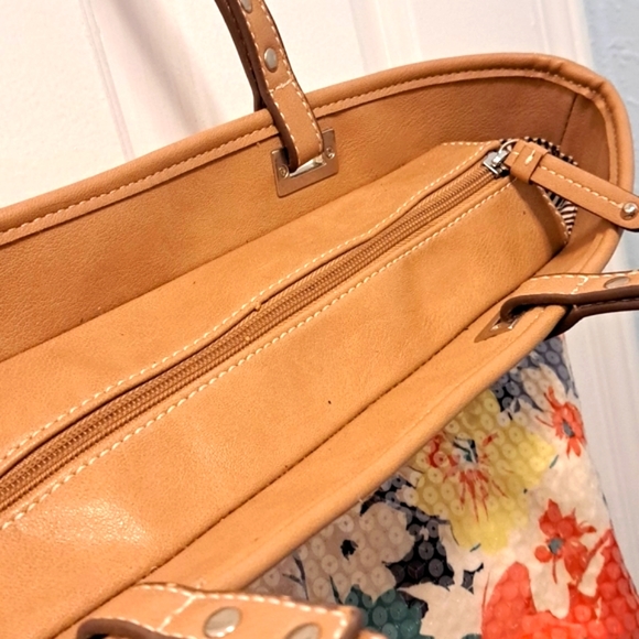 NINE WEST AVA TOTE BAG - Picture 14 of 14
